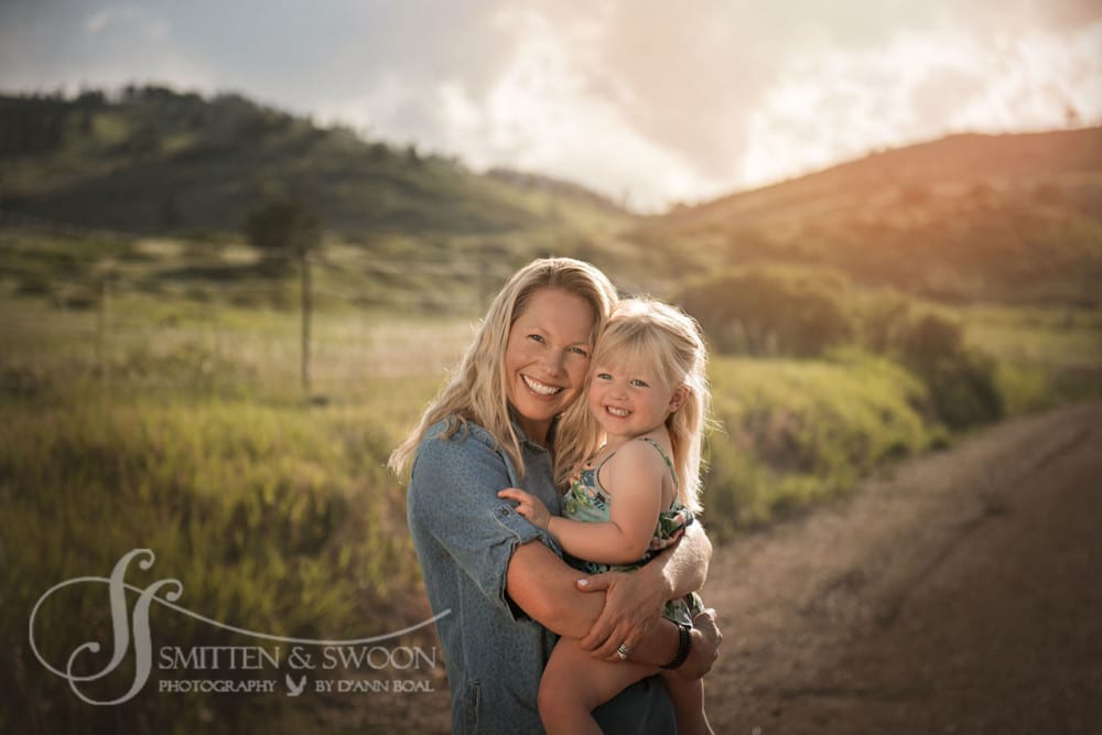 mom and baby girl hugging {boulder family photographer}